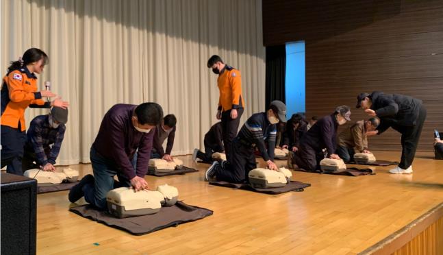  「시니어 승강기안전단」 참여자 통합교육 실시